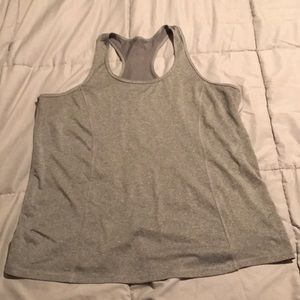 Workout tank top